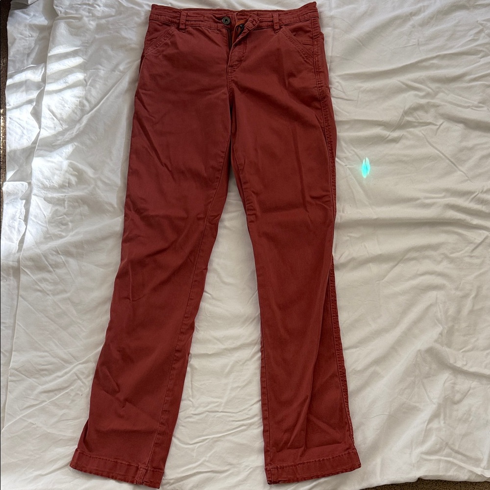 Women’s Kuhl Kontour Straight Leg pant, color = Cinnamon